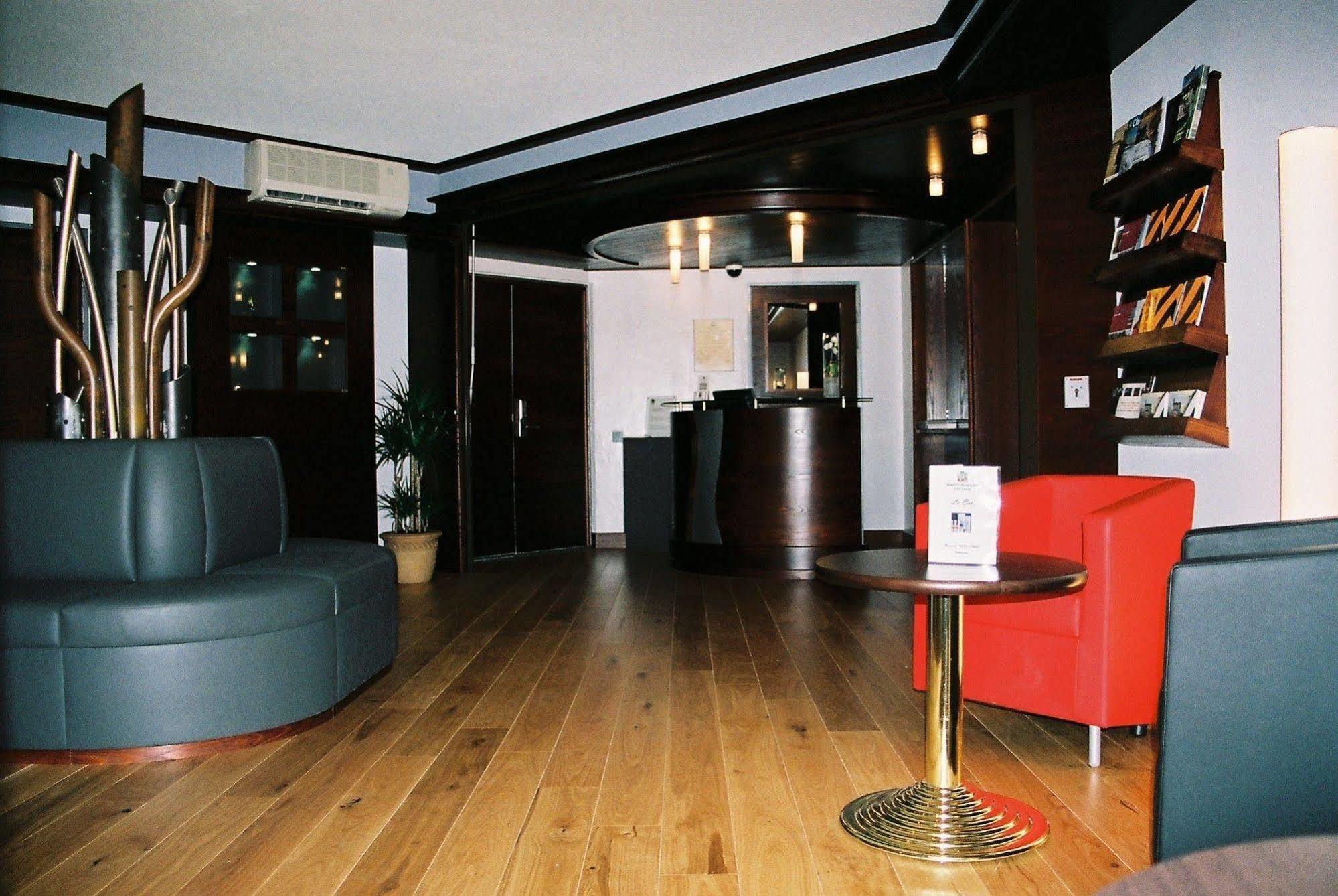 Cottage Logis Hotel - Restaurant Dudelange Exterior photo
